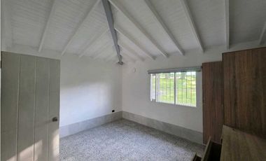 CASA FINCA EN ARRIENDO EN EL RETIRO ANTIOQUIA, SECTOR LA MARIA