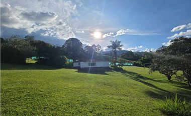 CASA FINCA EN ARRIENDO EN EL RETIRO ANTIOQUIA, SECTOR LA MARIA