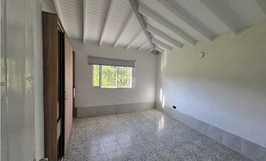 CASA FINCA EN ARRIENDO EN EL RETIRO ANTIOQUIA, SECTOR LA MARIA