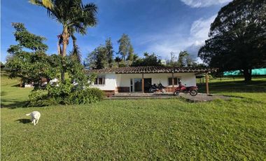 CASA FINCA EN ARRIENDO EN EL RETIRO ANTIOQUIA, SECTOR LA MARIA