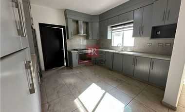 CASA EN RENTA EN PUENTE REAL SECCIÓN CATALUÑA. CD. OBREGÓN, SONORA