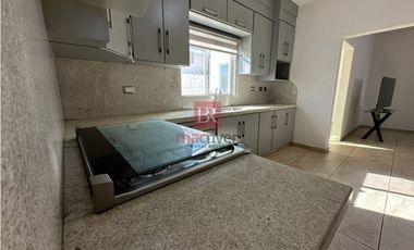 CASA EN RENTA EN PUENTE REAL SECCIÓN CATALUÑA. CD. OBREGÓN, SONORA