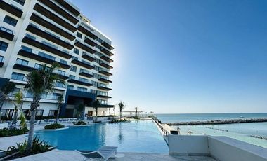 Villa en venta frente al mar (amueblada)* en Yucalpetén