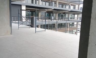 LOCAL EN VENTA ZONA SUR DE MONTERREY TORRE SHIRO