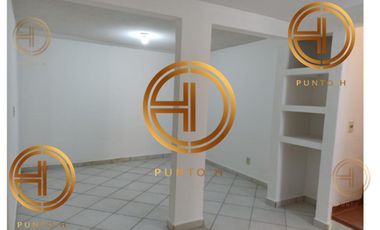 Casa en Venta en Fraccionamiento Fuentes San José.