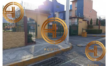 Casa en Venta en Fraccionamiento Fuentes San José.