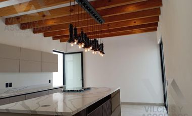 CASA HABITACION EN  RENTA, CACALOMACAN