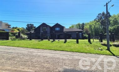 Casa en Arriendo en Calle Panorama, Condominio Lomas del Carmen