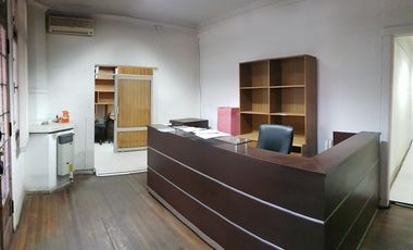 Oficina en Arriendo en Edo. Castillo Velasco / Metro Monseñor Eyzaguirre