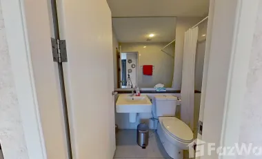 Beautiful 1 Bedroom unit with open view and direct BTS access