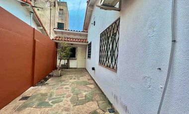 Chalet en alquiler en Castelar Norte