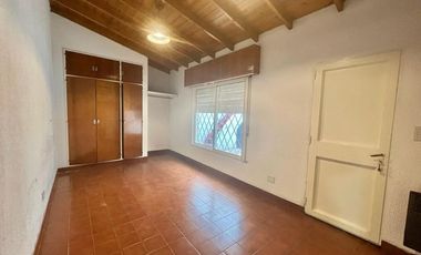 Chalet en alquiler en Castelar Norte