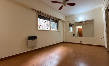 Departamento de 1 Ambiente comodo Placard Cocina y Baño completos