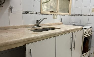 Departamento de 1 Ambiente comodo Placard Cocina y Baño completos