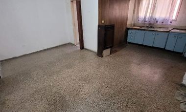 Casa PH en venta en Quilmes Oeste