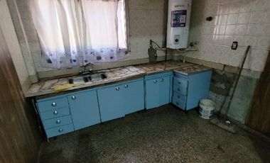 Casa PH en venta en Quilmes Oeste