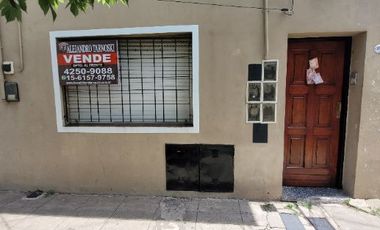 Casa PH en venta en Quilmes Oeste