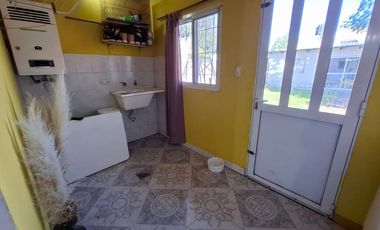 CASA 2 DORM COCHERA PATIO Y QUINCHO G. BAIGORRIA