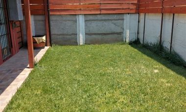 Casa en Arriendo en Villa el Llano, Calle Larga