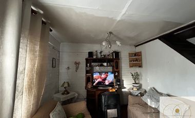 Casa en venta de 4 dormitorios c/ estacionamiento en Rojas Magallanes