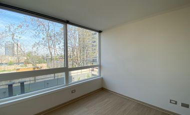 Arriendo depto de 2D+2B c/ estacionamiento en Estadio Nacional