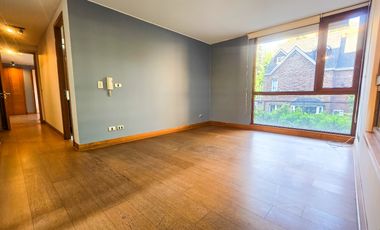 Departamento en arriendo c/ estacionamiento en Jardín Del Este