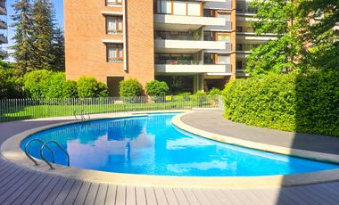 Departamento en arriendo c/ estacionamiento en Jardín Del Este