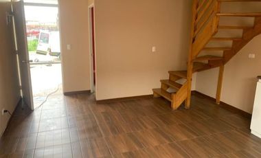 Casa en Arriendo en Pje Valle Batuco 166