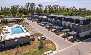 Town House en venta Oliden Joven, Del Viso Pilar