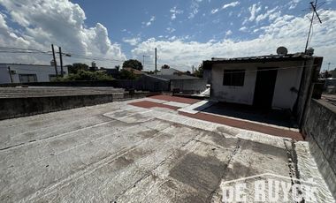 Casa 3 ambientes Quilmes Oeste a pasos de Calchaqui