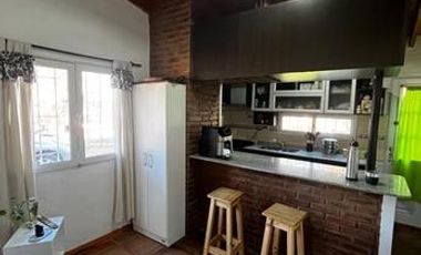Quinta en venta - 3 Dormitorios 2 Baños - Santa Rosa