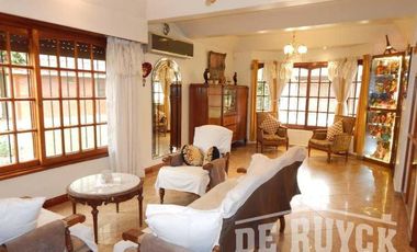 Chalet en Venta en Quilmes Oeste