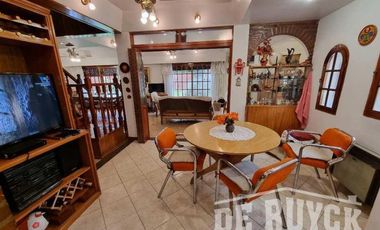 Chalet en Venta en Quilmes Oeste