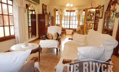 Chalet en Venta en Quilmes Oeste