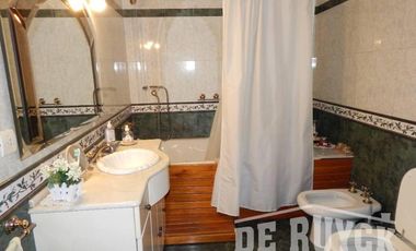 Chalet en Venta en Quilmes Oeste