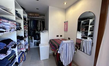 Casa en Ezpeleta Este, a pasos de la estación