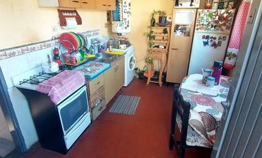 DEPARTAMENTO EN VENTA TIPO CASA LUIS VERNET 4212 (REMEDIOS DE ESCALADA)