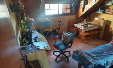 DEPARTAMENTO EN VENTA TIPO CASA LUIS VERNET 4212 (REMEDIOS DE ESCALADA)