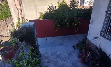 DEPARTAMENTO EN VENTA TIPO CASA LUIS VERNET 4212 (REMEDIOS DE ESCALADA)