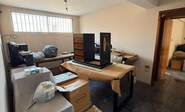 Galpón en  VILLA ADELINA