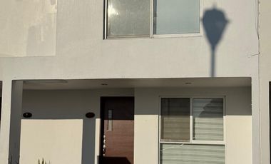 Casa en Venta en zona La Calera en Puebla.