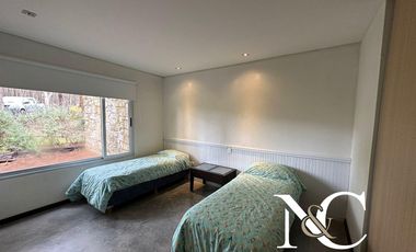 Casa en venta en Costa Esmeralda con gas natural