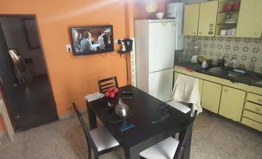 PH PARA DOS FAMILIAS O INVERSOR VENTA  Marco Avellaneda  1781 REMEDIOS DE ESCALADA