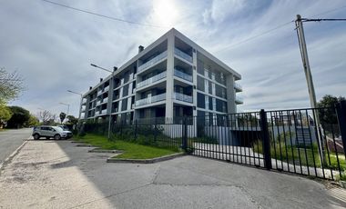 Departamento monoambiente con parrillero Amura condominios TIFON