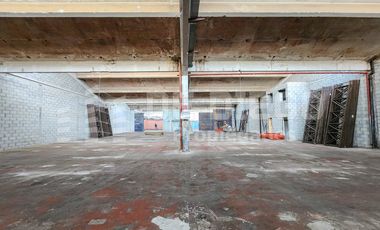 Deposito de 700 m2 en alquiler, dentro de predio con seguridad, Florida Oeste