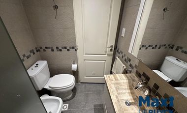 Casa totalmente reciclada a pasos Avenida Calchaquí