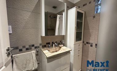 Casa totalmente reciclada a pasos Avenida Calchaquí