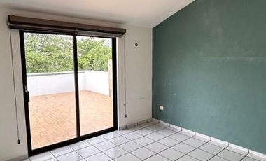 CASA EN RENTA TABASCO 2000 CERCA DEL HOSPITAL ANGELES VILLAHERMOSA TABASCO