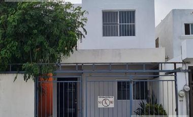 Casa - Fraccionamiento Arboledas