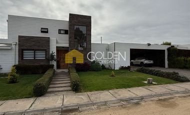 Casa en Venta en Santo Domingo V Región